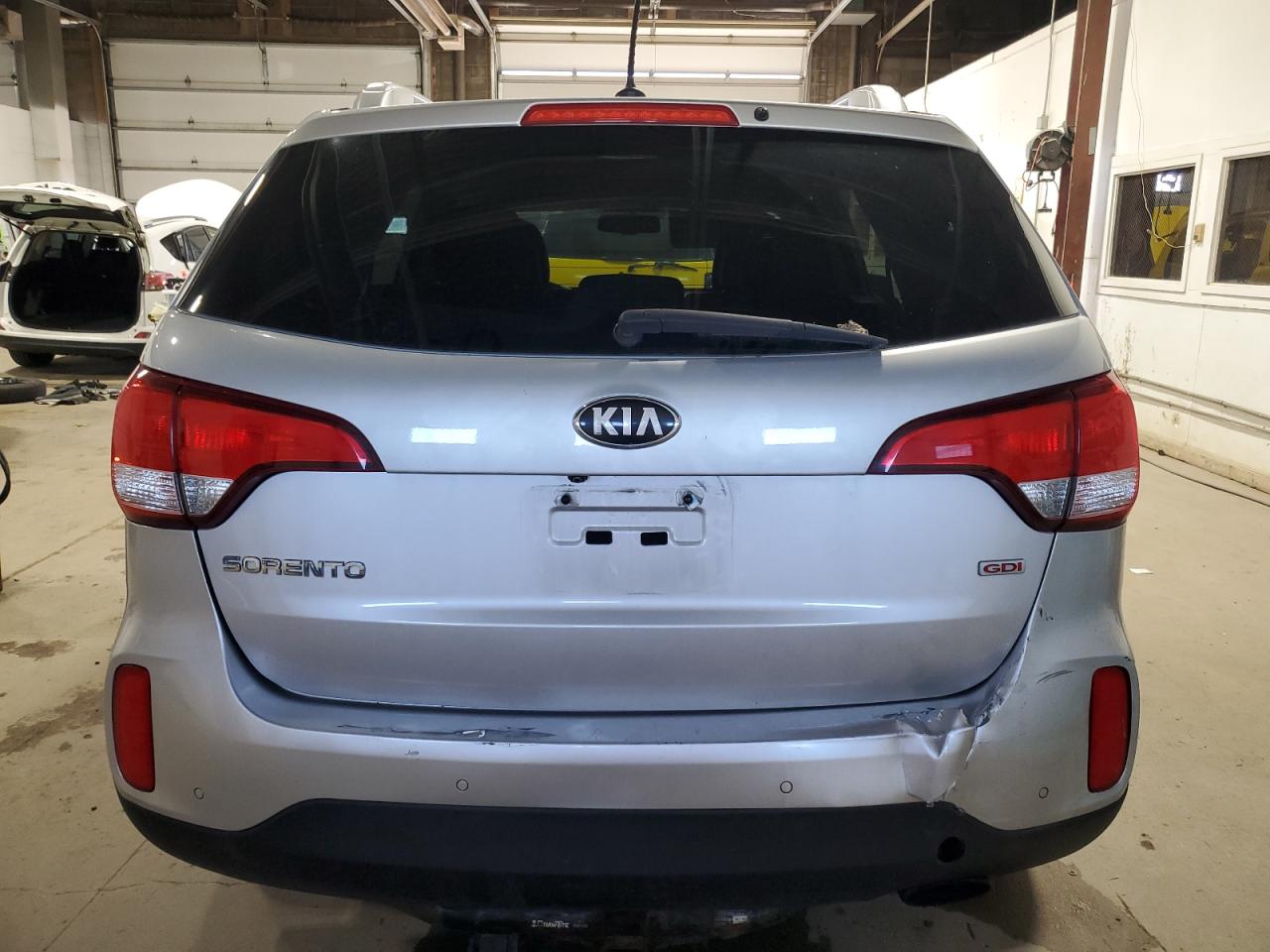 KIA SORENTO LX