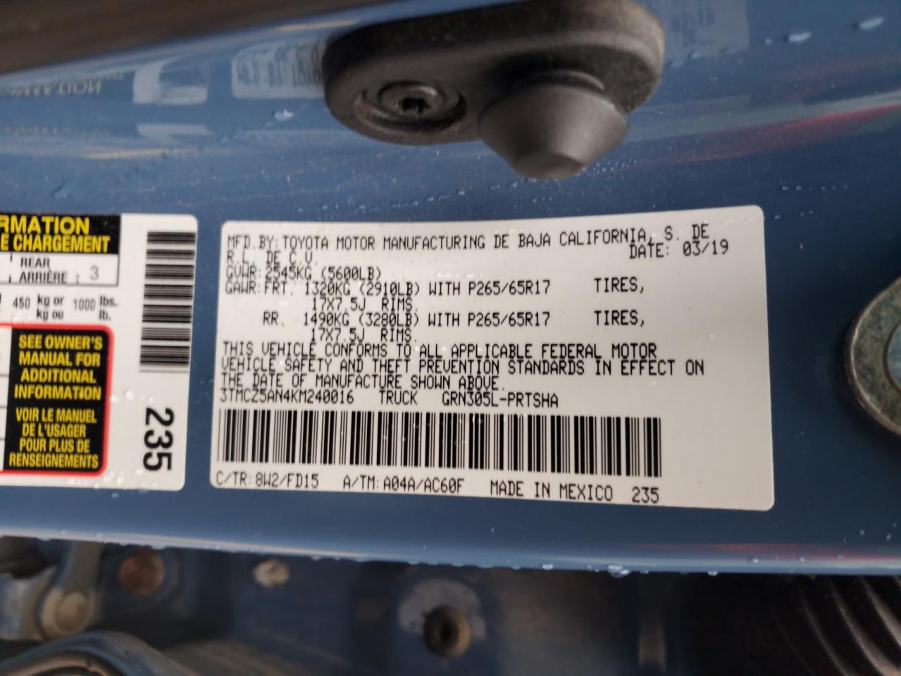 TOYOTA TACOMA DOUBLE CAB