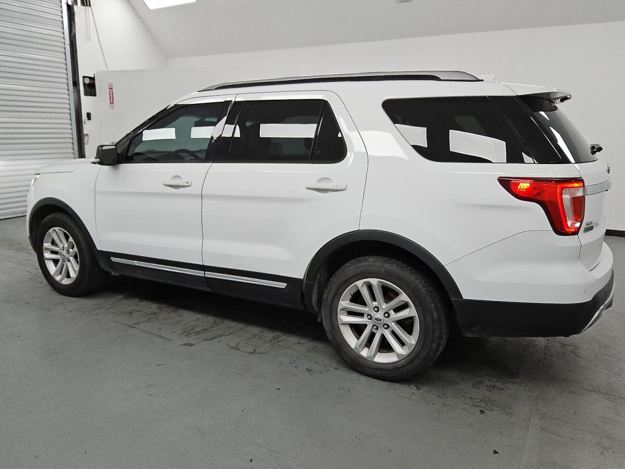 Lot #3316815429 2017 FORD EXPLORER X