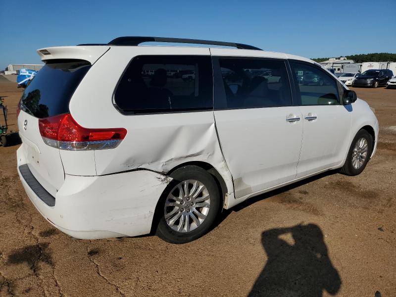 2012 TOYOTA SIENNA XLE - 5TDYK3DCXCS205412