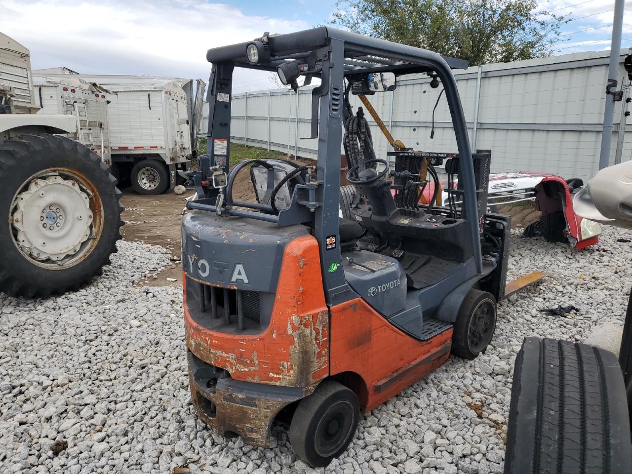 Lot #3281469004 2018 TOYT FORKLIFT