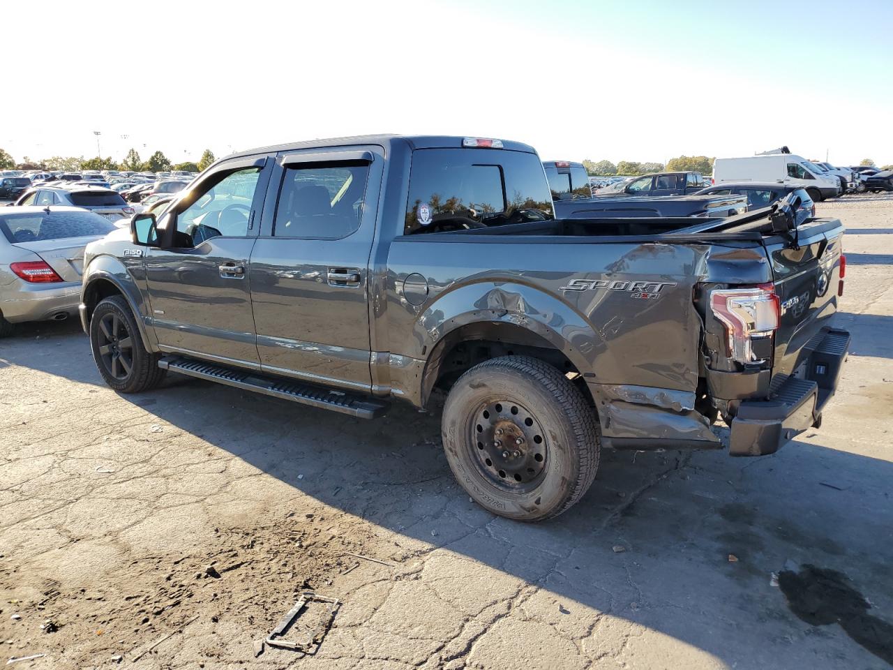 FORD F-150 SUPERCREW