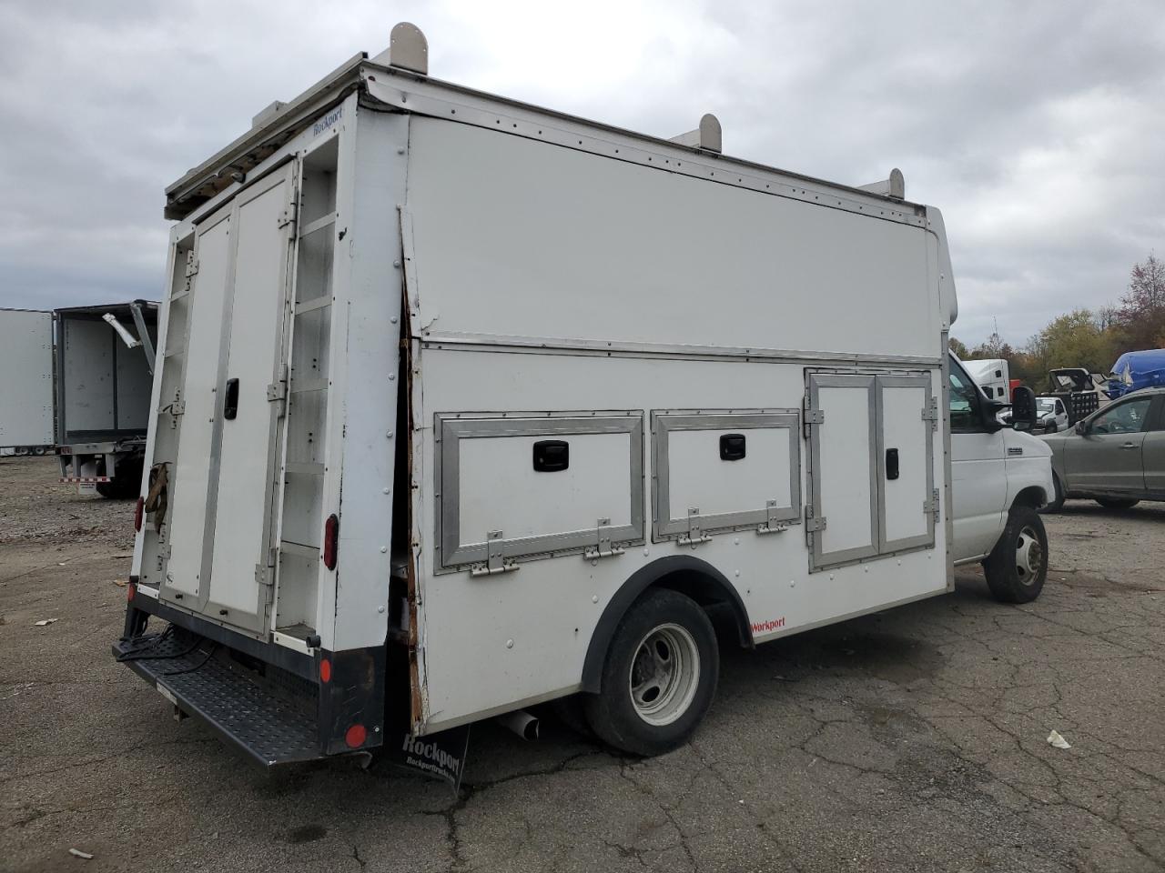 FORD E-350 E350 SUPER DUTY CUTAWAY VAN