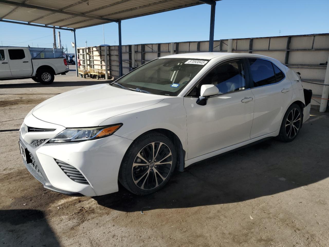 TOYOTA CAMRY SE