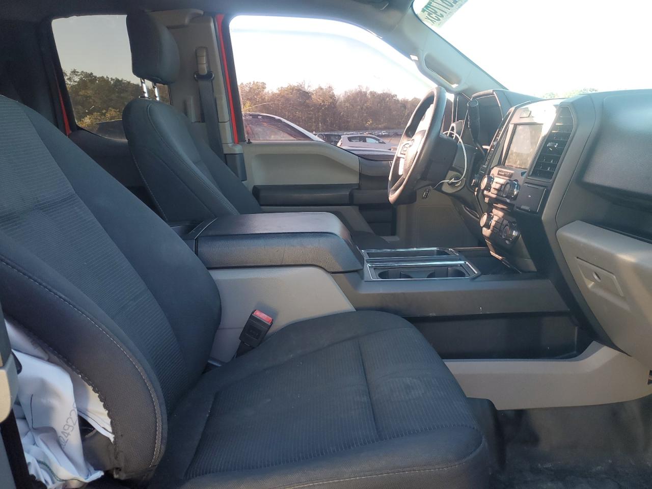 FORD F-150 SUPER CAB