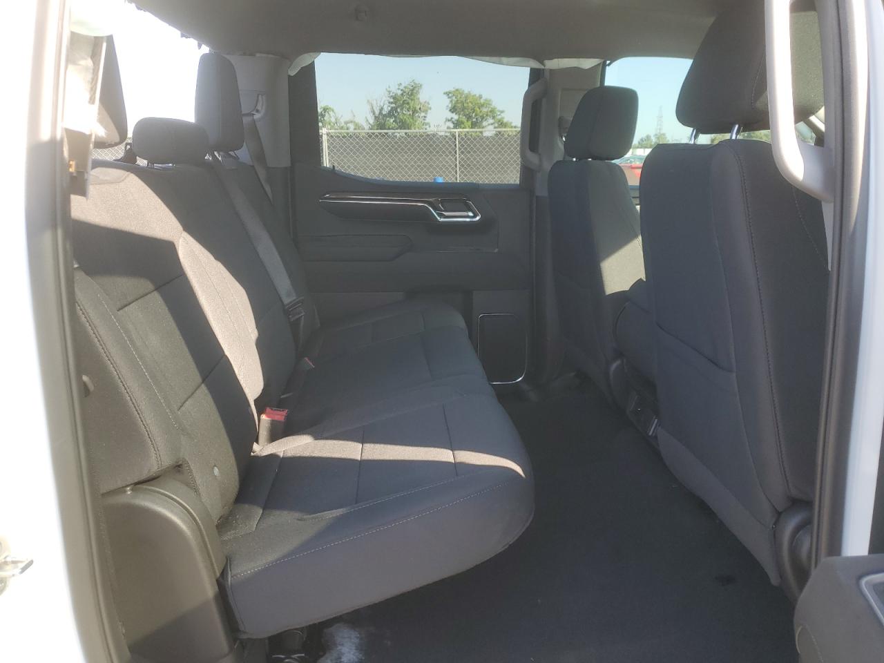 CHEVROLET SILVERADO C1500 LT