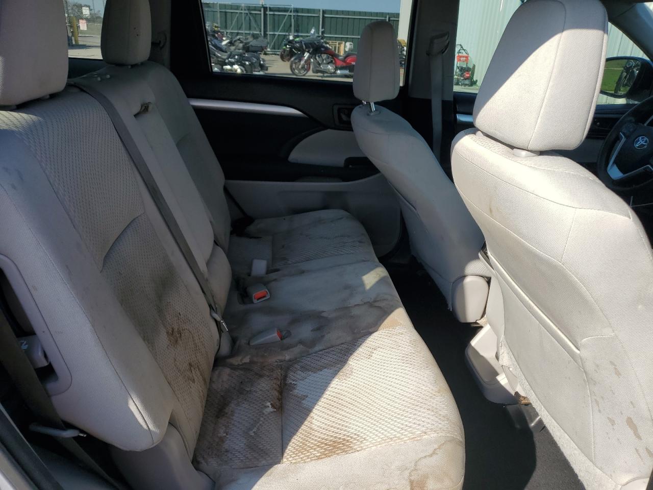 TOYOTA HIGHLANDER LE