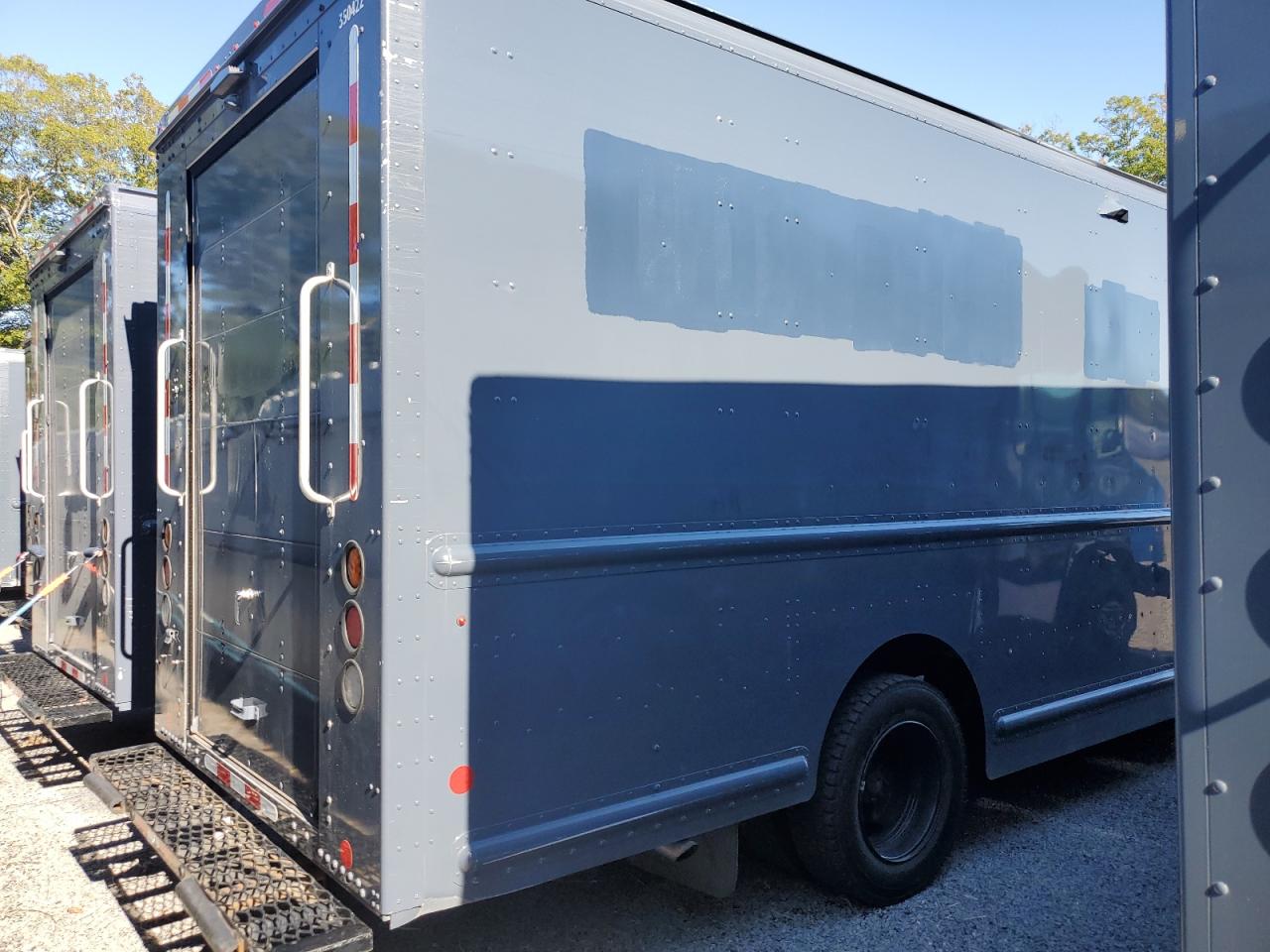 Lot #3304637938 2020 FREIGHTLINER CHASSIS M