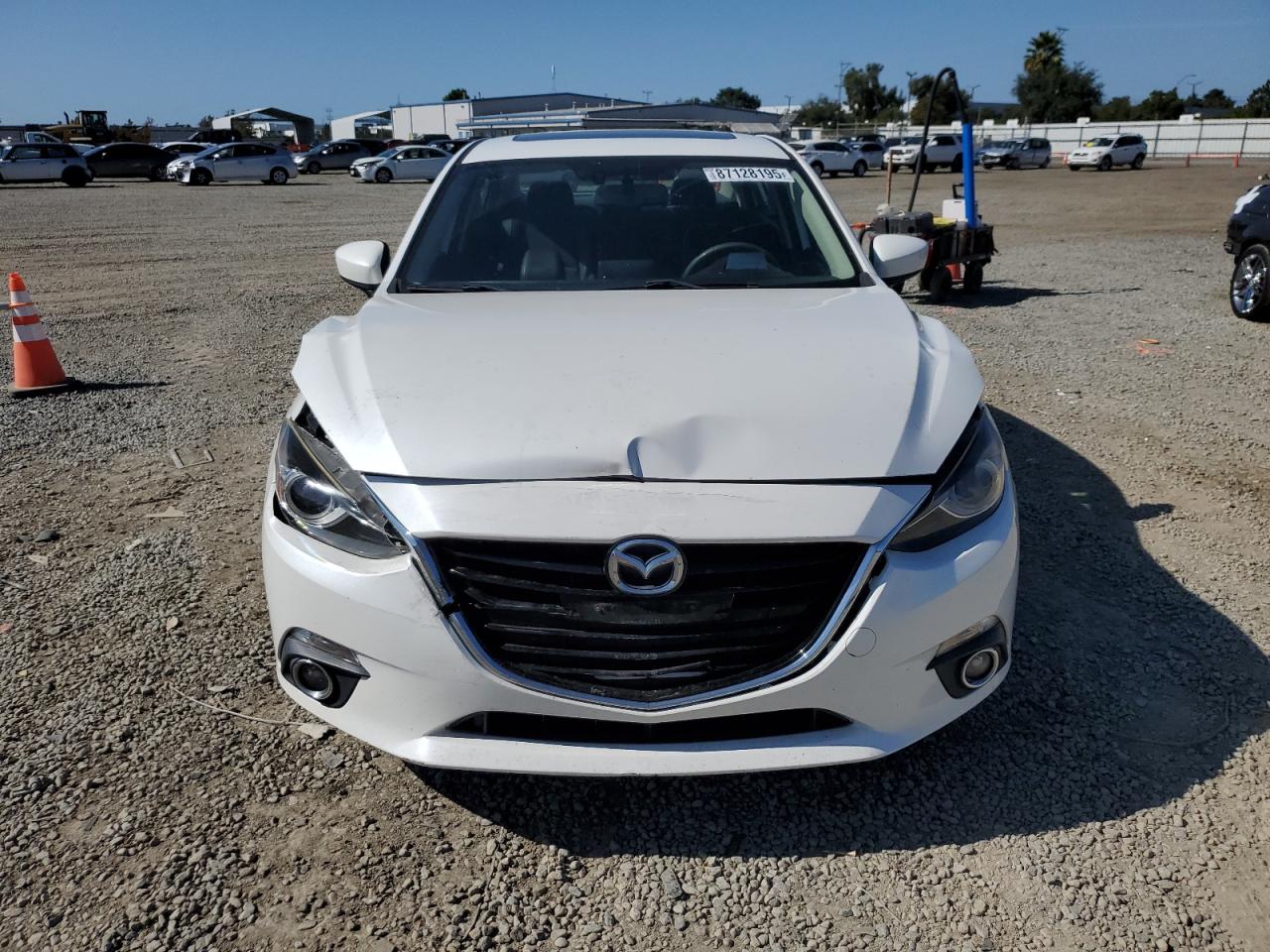 MAZDA 3 GRAND TOURING