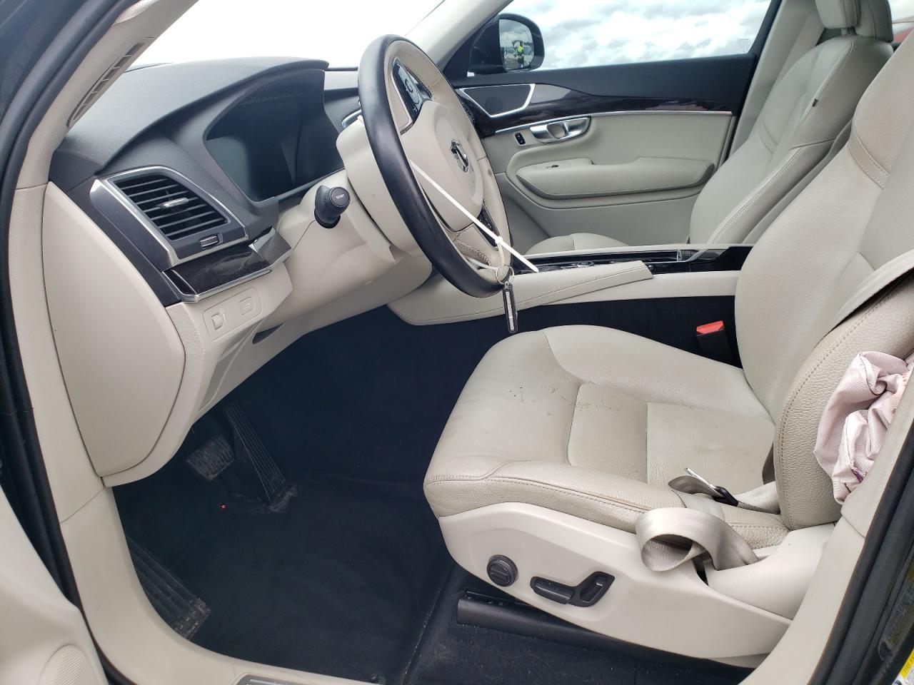 Lot #3311654243 2019 VOLVO XC90 T6 MO