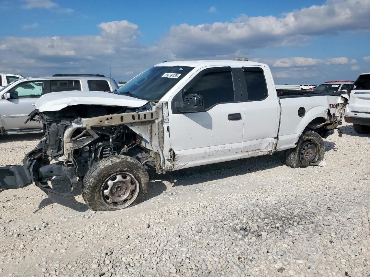 FORD F-150 SUPER CAB