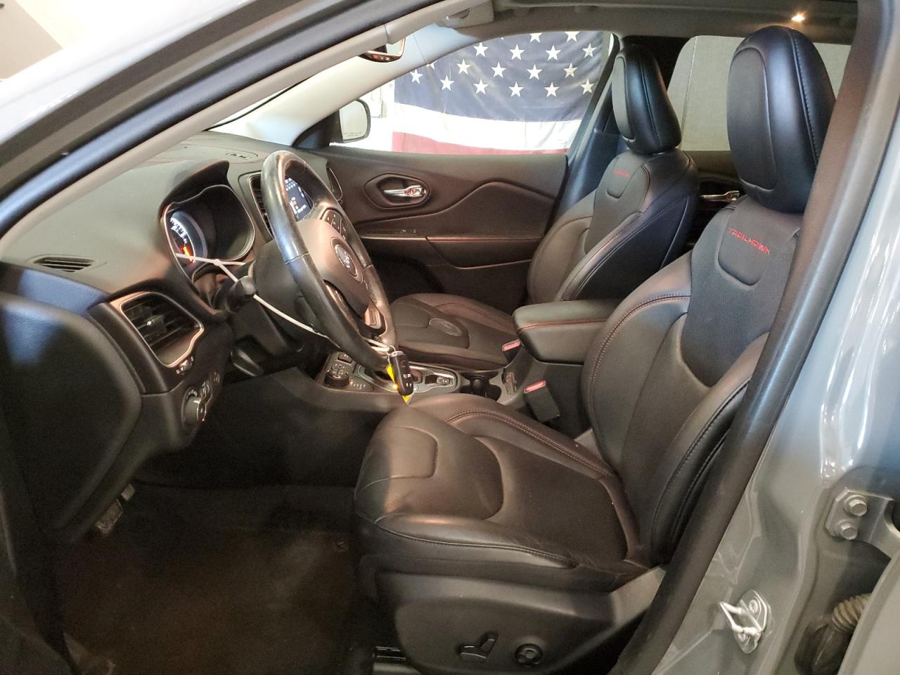 JEEP CHEROKEE TRAILHAWK