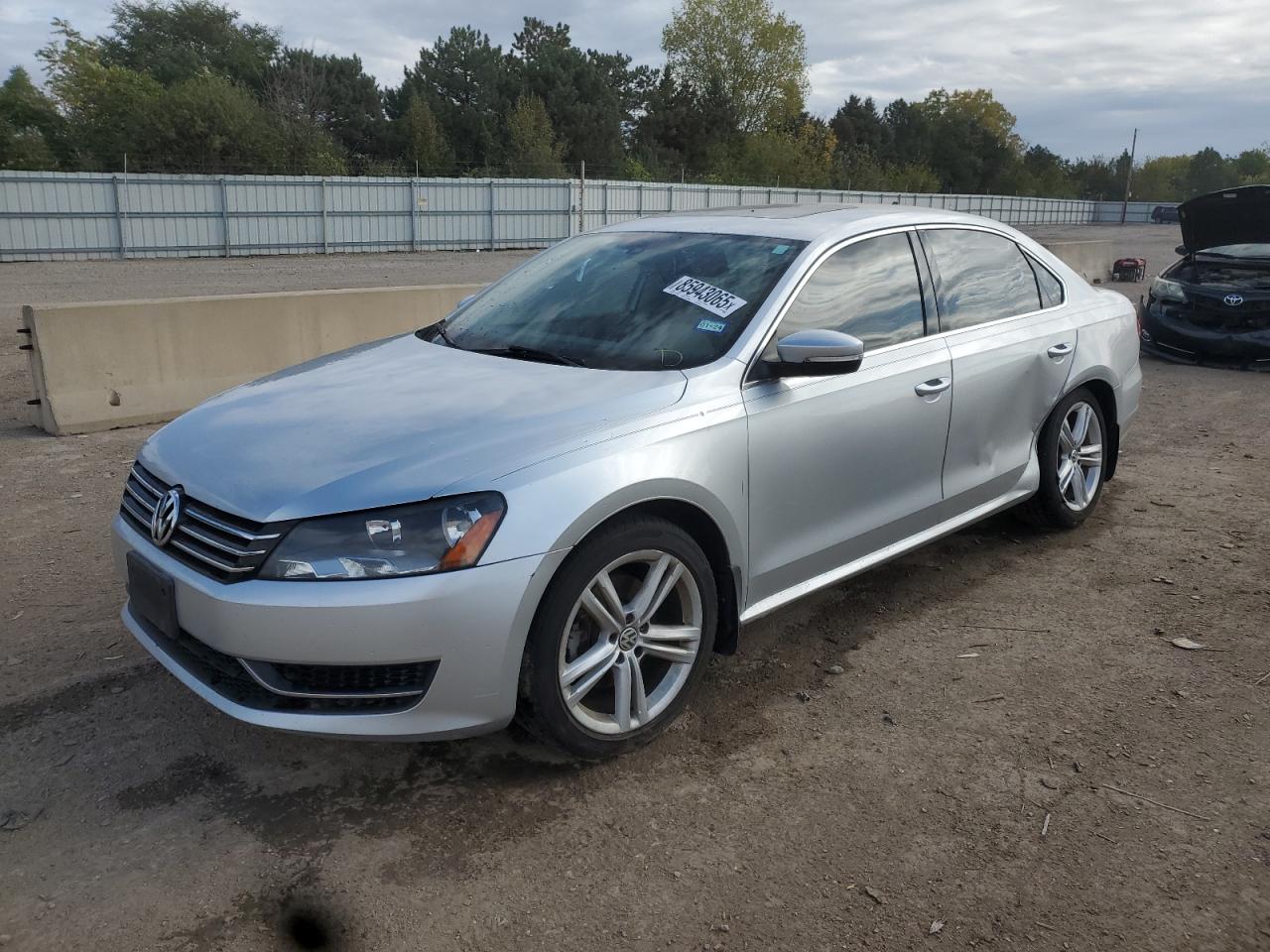 VOLKSWAGEN PASSAT SE