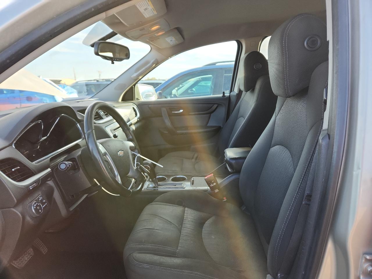 CHEVROLET TRAVERSE LT