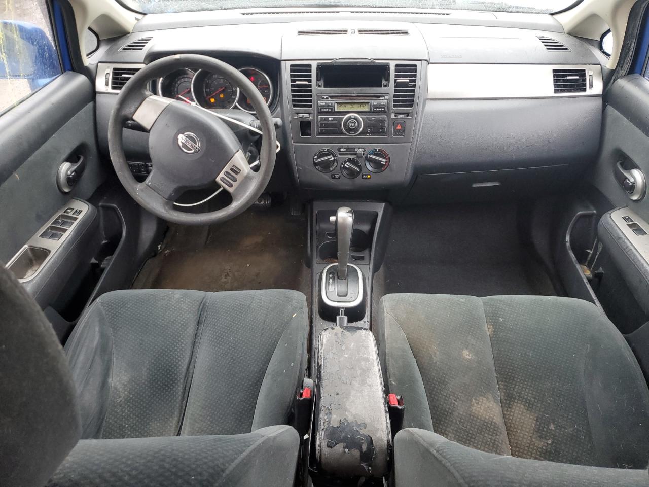 NISSAN VERSA S