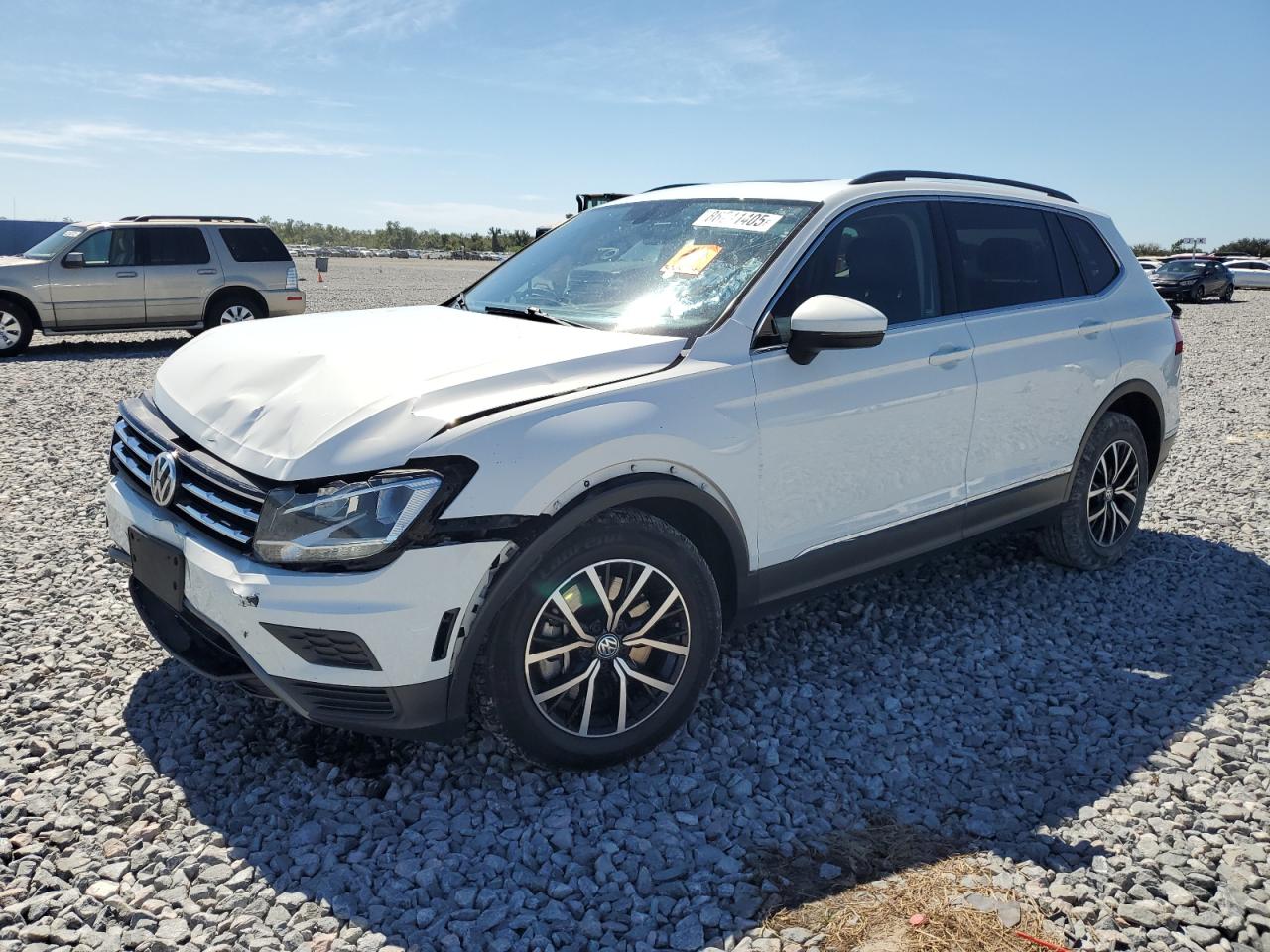 VOLKSWAGEN TIGUAN SE