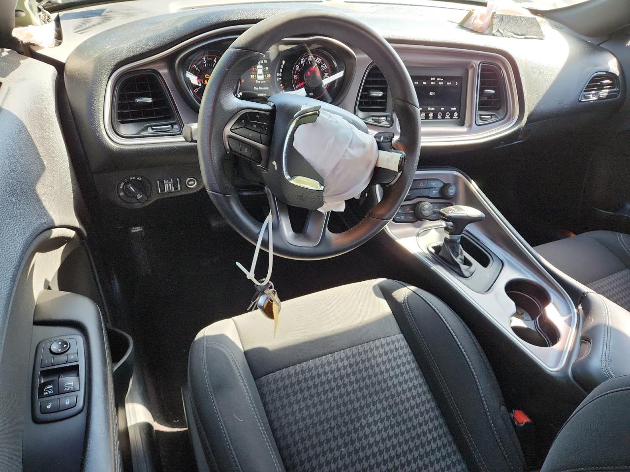 DODGE CHALLENGER SXT