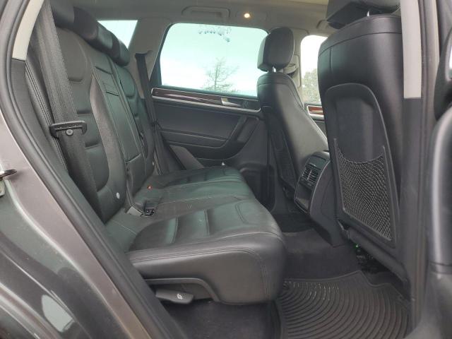 2013 VOLKSWAGEN TOUAREG V6 - WVGEP9BP6DD000742