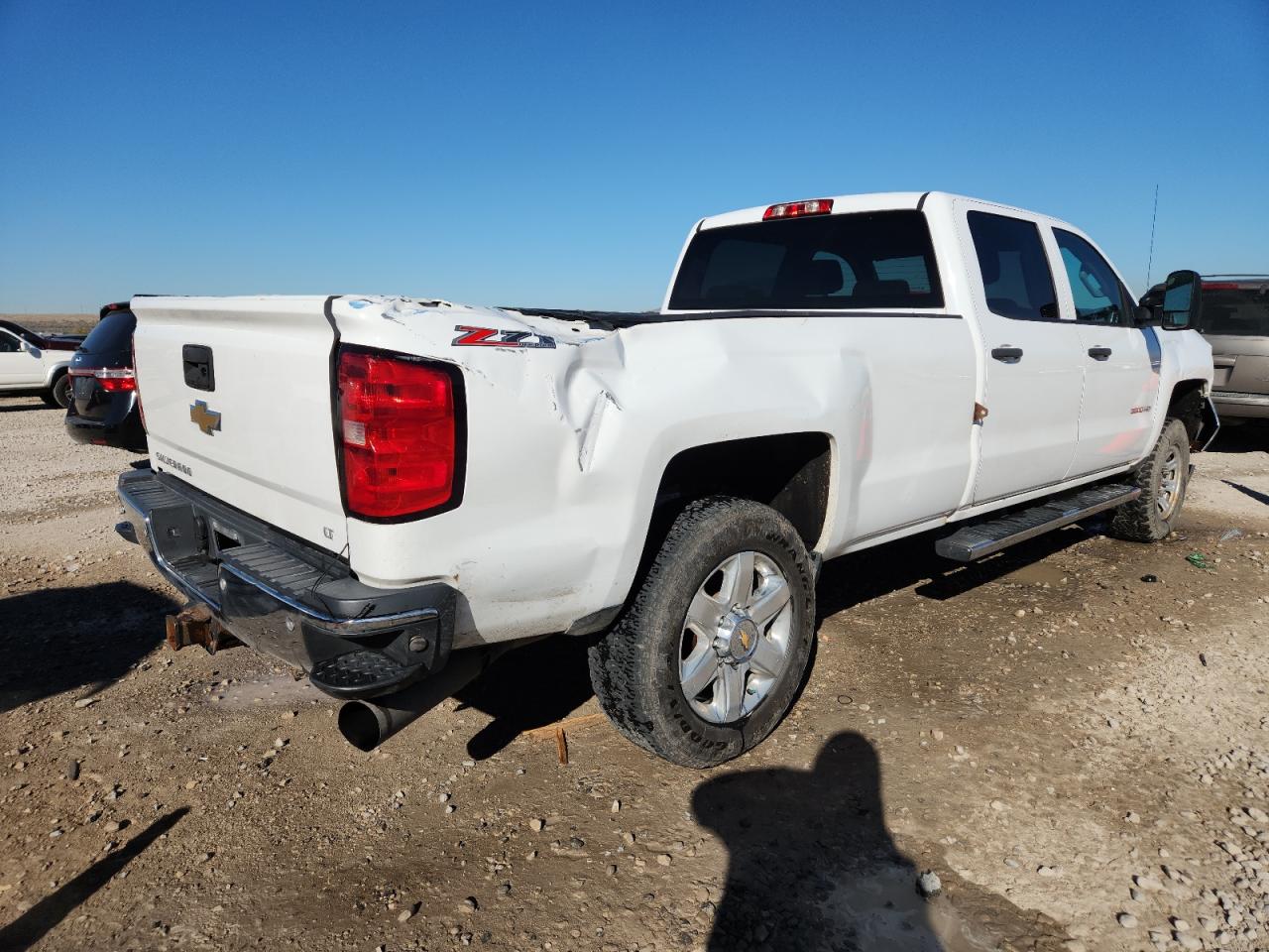 CHEVROLET SILVERADO K3500 LT