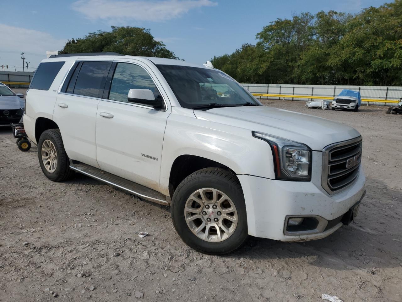 GMC YUKON SLT