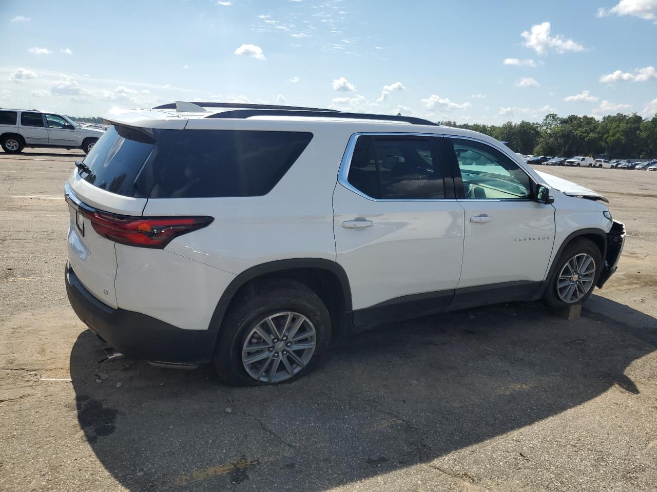 CHEVROLET TRAVERSE LT