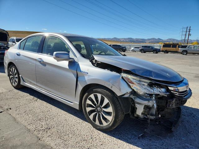 2017 HONDA ACCORD TOU - JHMCR6F7XHC029461