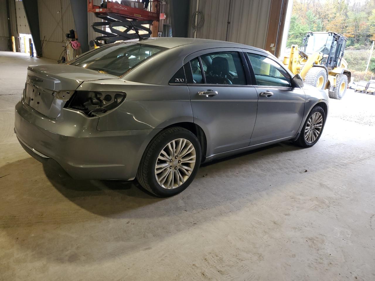 CHRYSLER 200 LIMITED