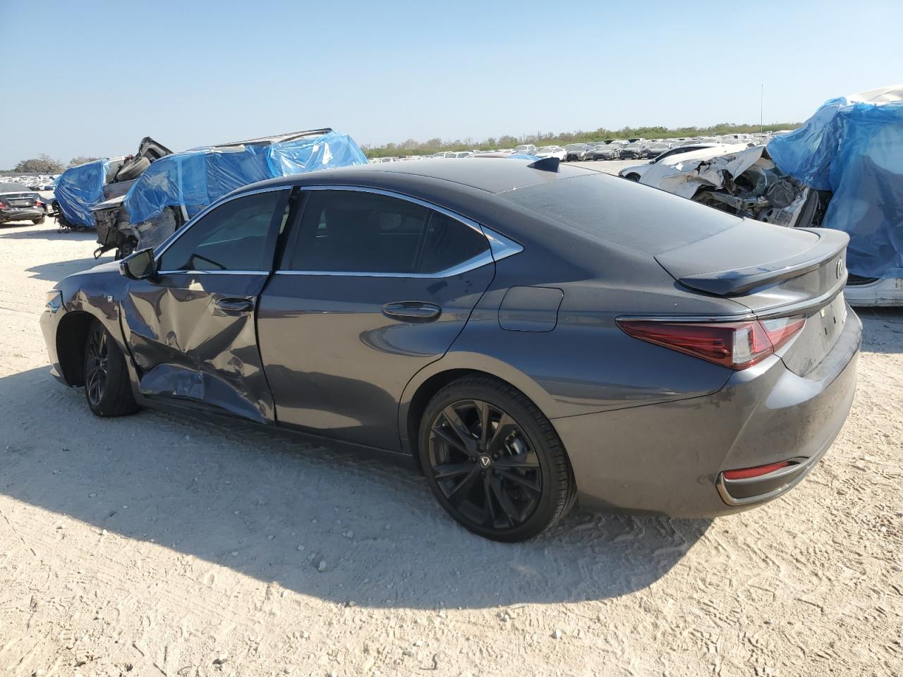 LEXUS ES 300H F SPORT HANDLING