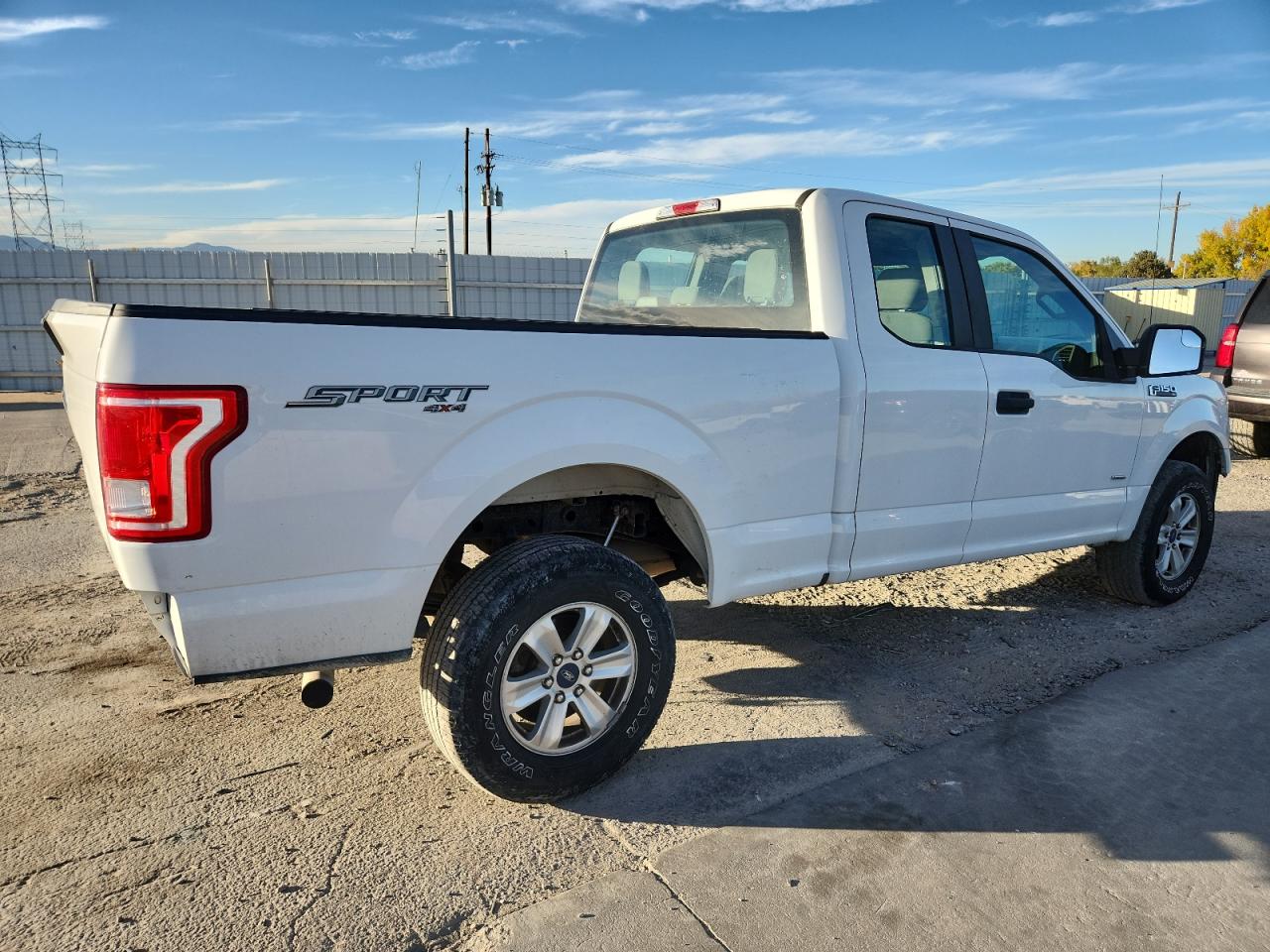 FORD F-150 SUPER CAB