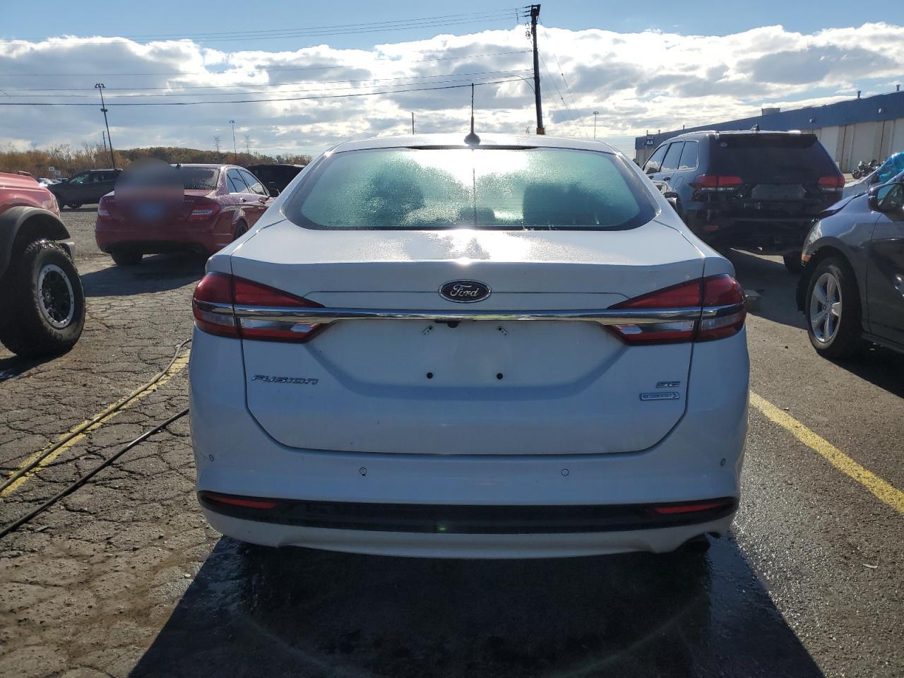 FORD FUSION SE