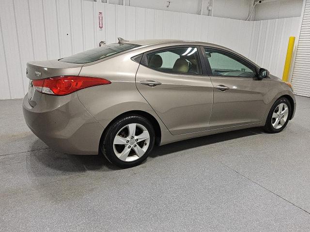 2013 HYUNDAI ELANTRA GL #3305319311