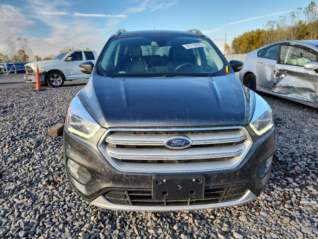 FORD ESCAPE TITANIUM