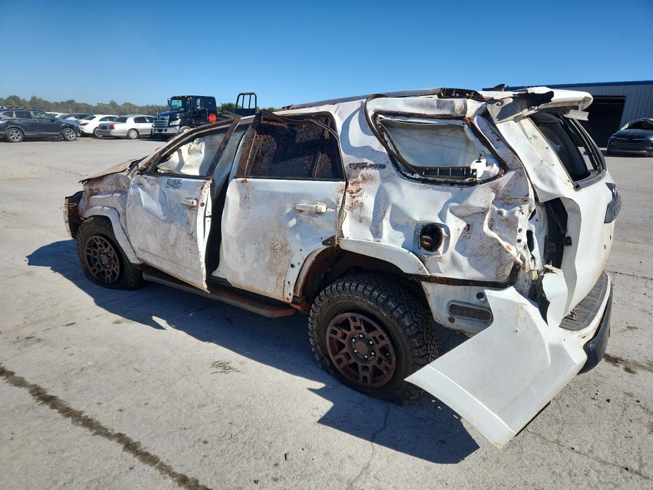 TOYOTA 4RUNNER SR5/SR5 PREMIUM