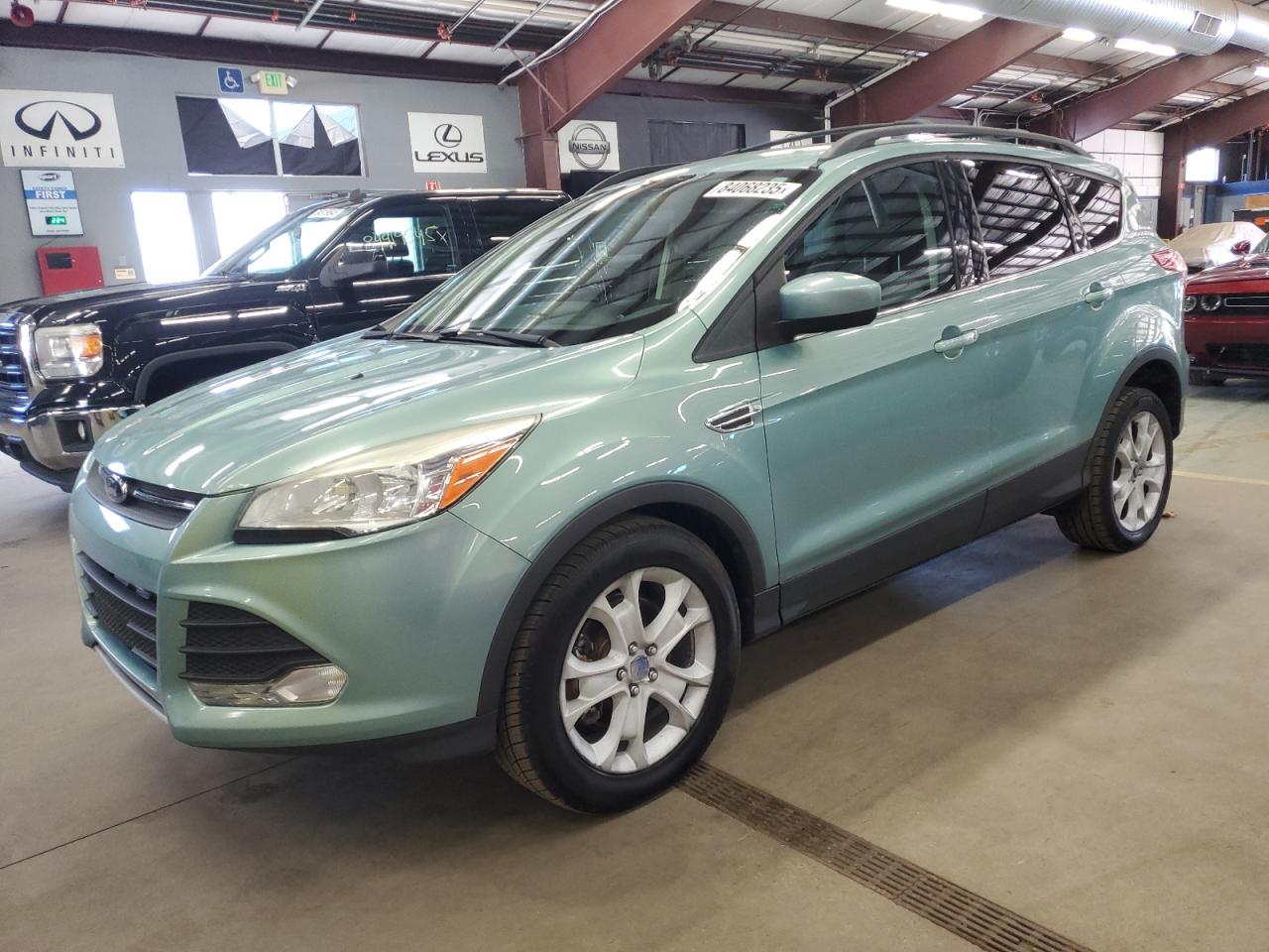 FORD ESCAPE SE