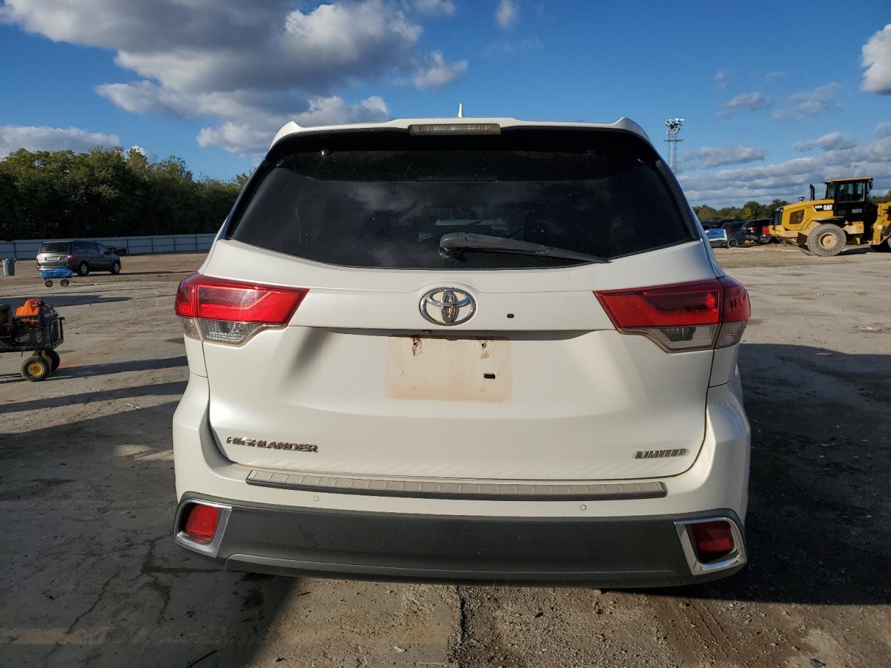 TOYOTA HIGHLANDER LIMITED