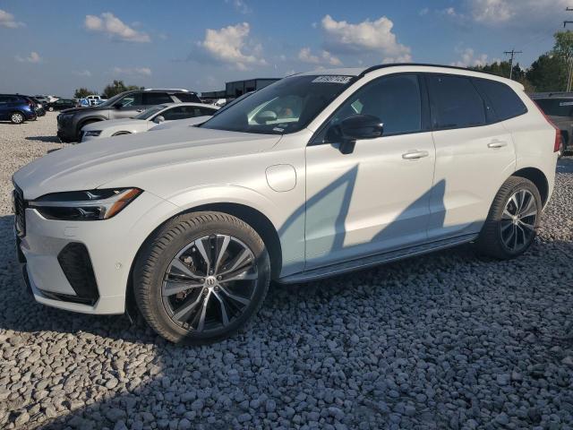 VOLVO XC60 PLUS