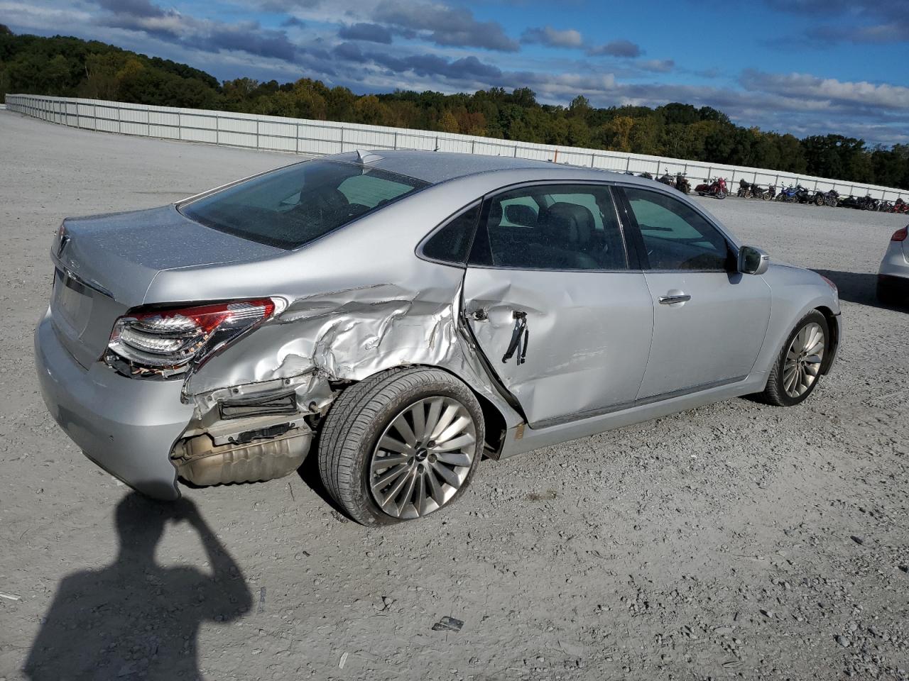 HYUNDAI EQUUS SIGNATURE