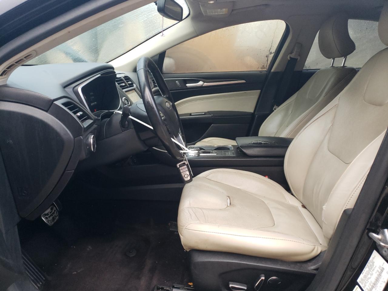 FORD FUSION TITANIUM HEV