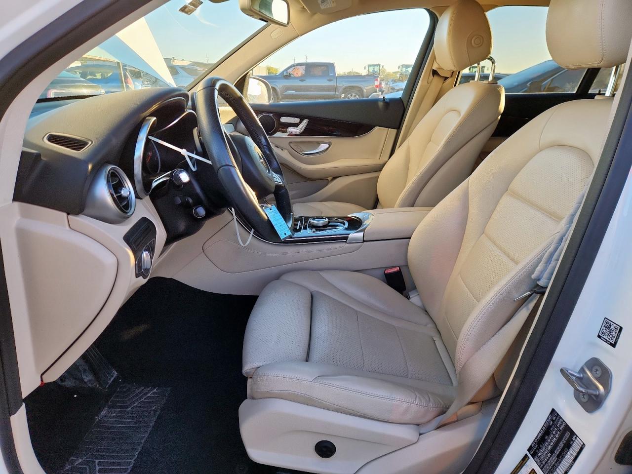 MERCEDES-BENZ GLC-CLASS 300