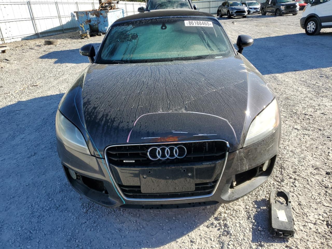 AUDI TT PREMIUM