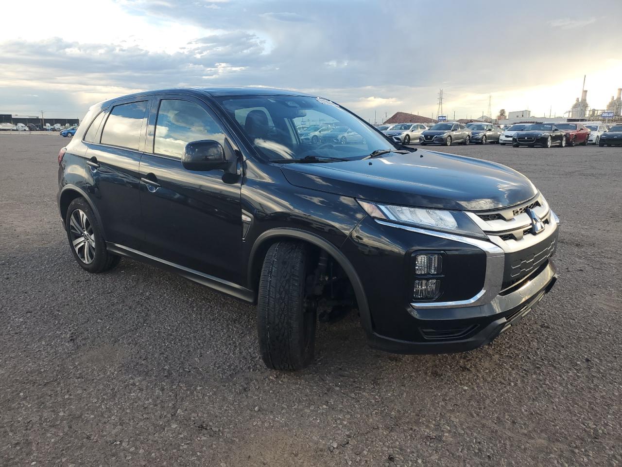 MITSUBISHI OUTLANDER ES