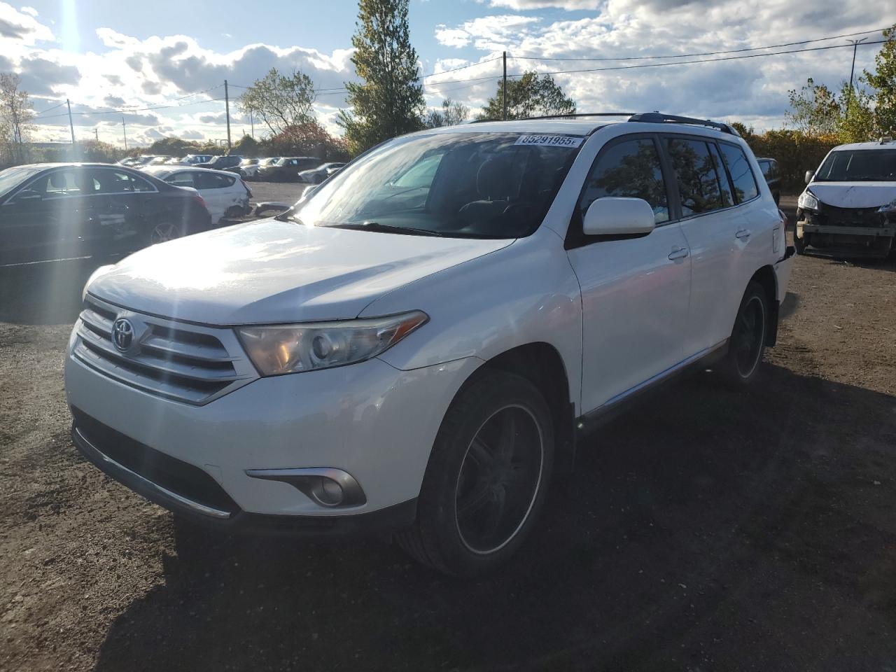 TOYOTA HIGHLANDER BASE