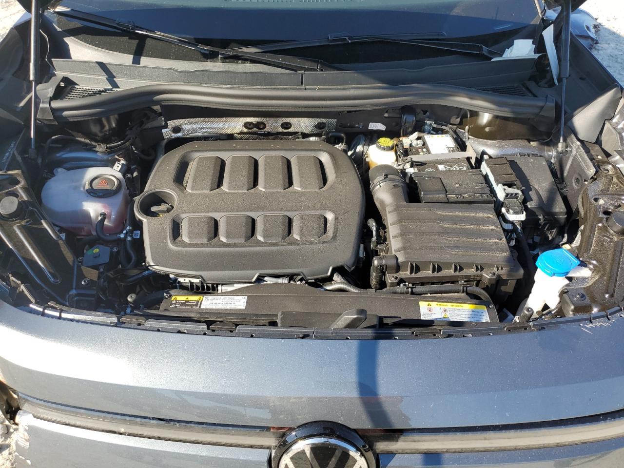 VOLKSWAGEN TIGUAN SE