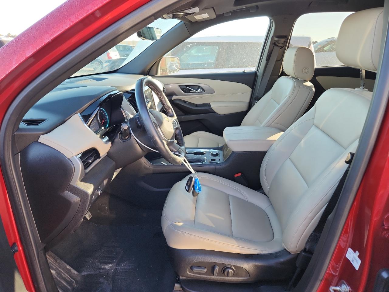 CHEVROLET TRAVERSE LT