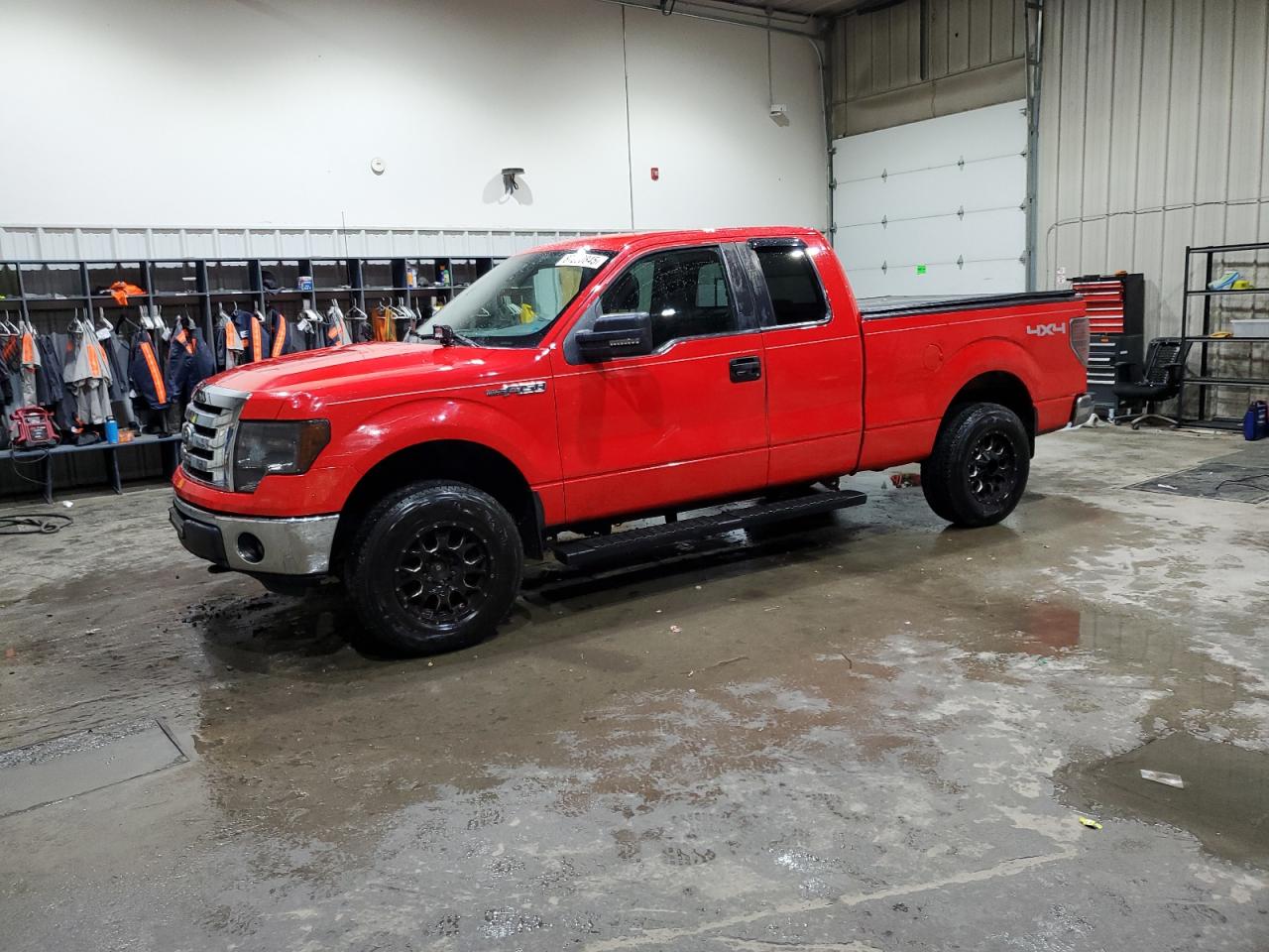 FORD F-150 SUPER CAB