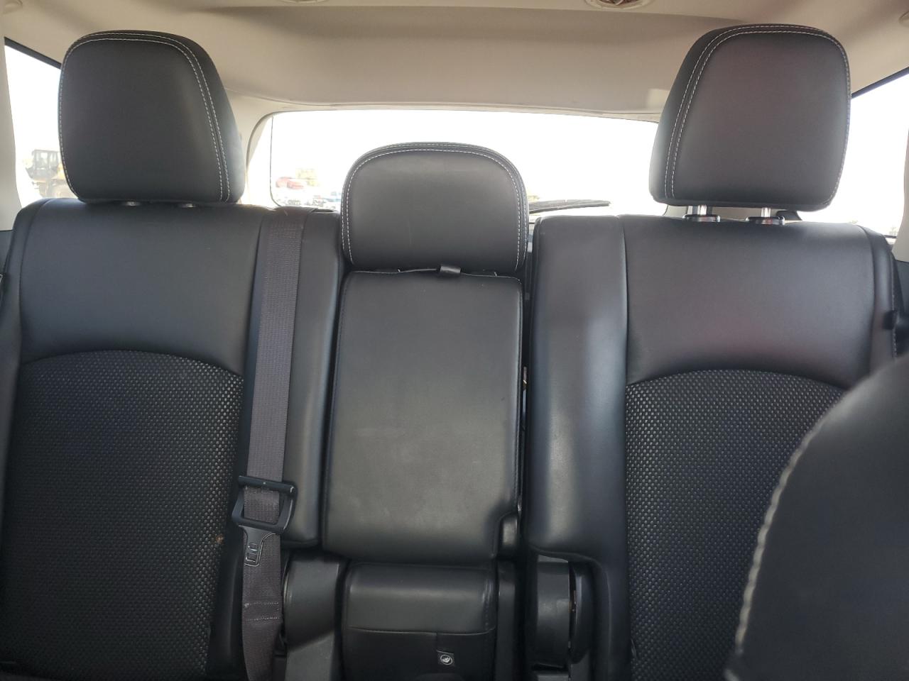 DODGE JOURNEY CROSSROAD