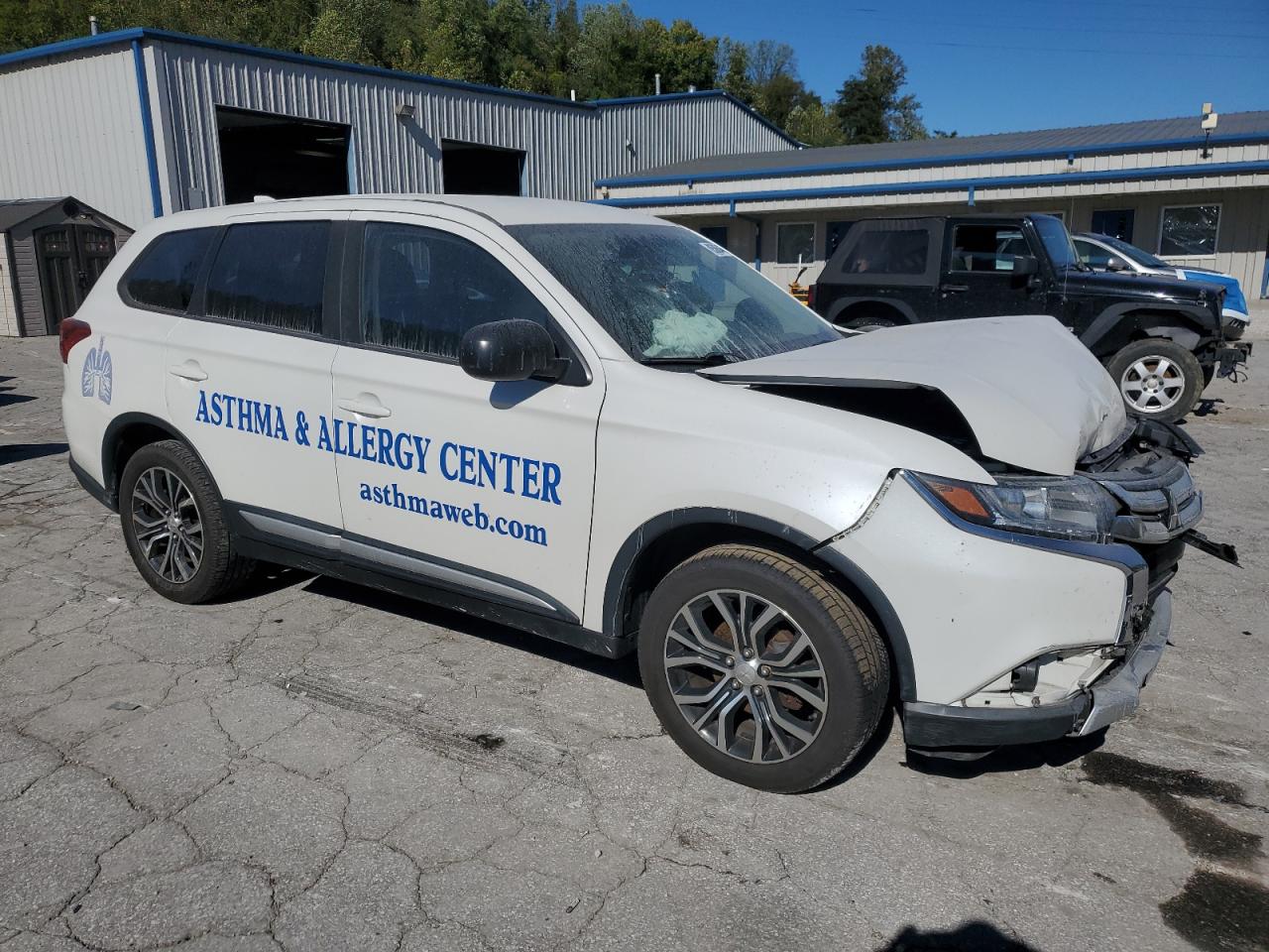 MITSUBISHI OUTLANDER ES