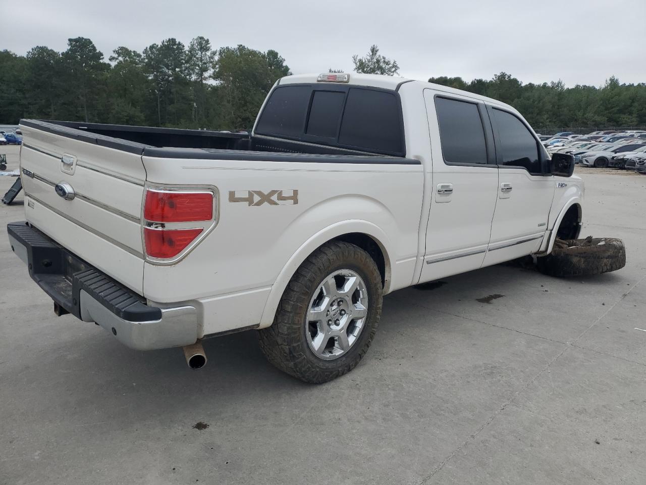 FORD F-150 SUPERCREW