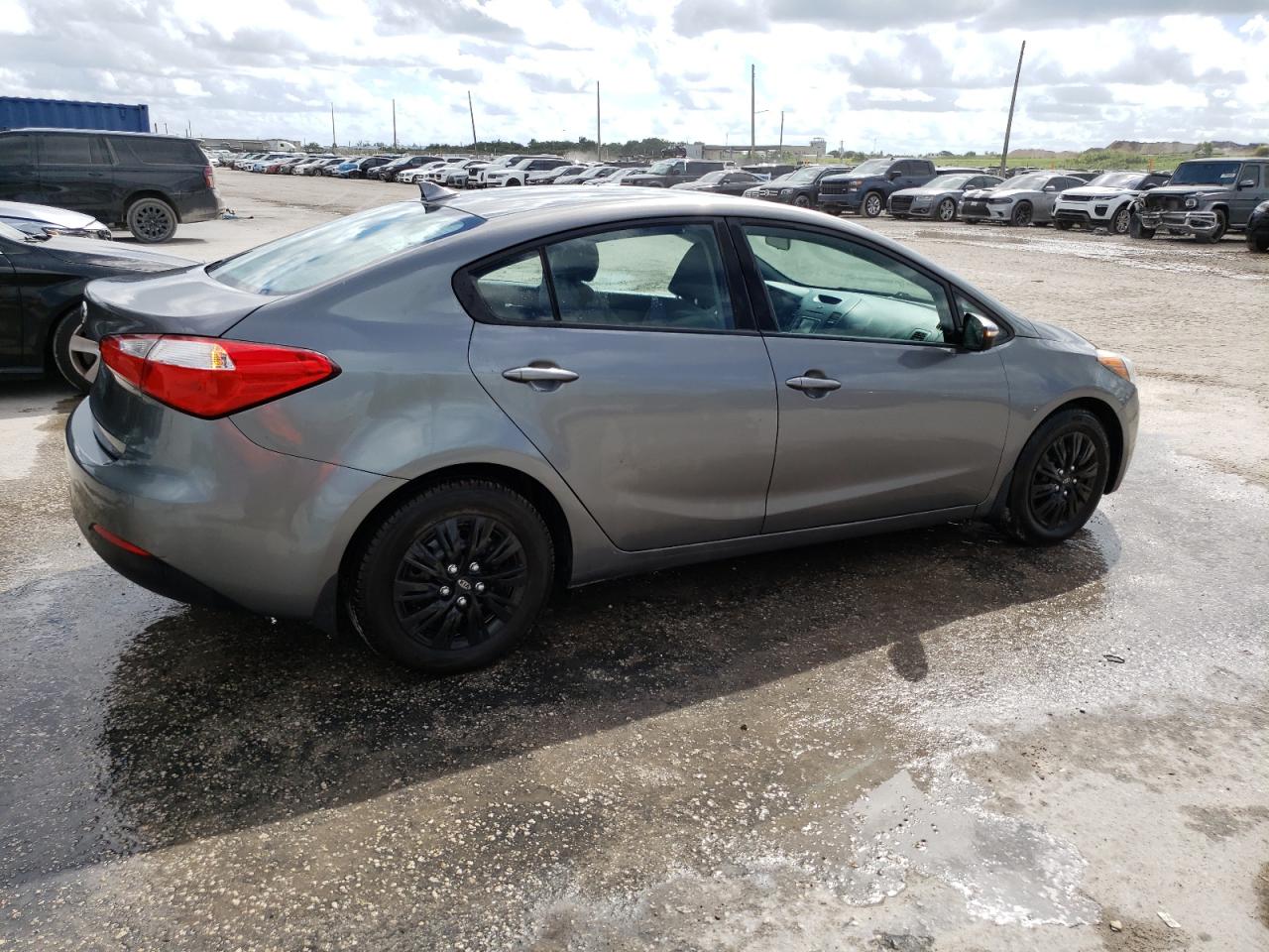 Lot #3305340334 2016 KIA FORTE LX