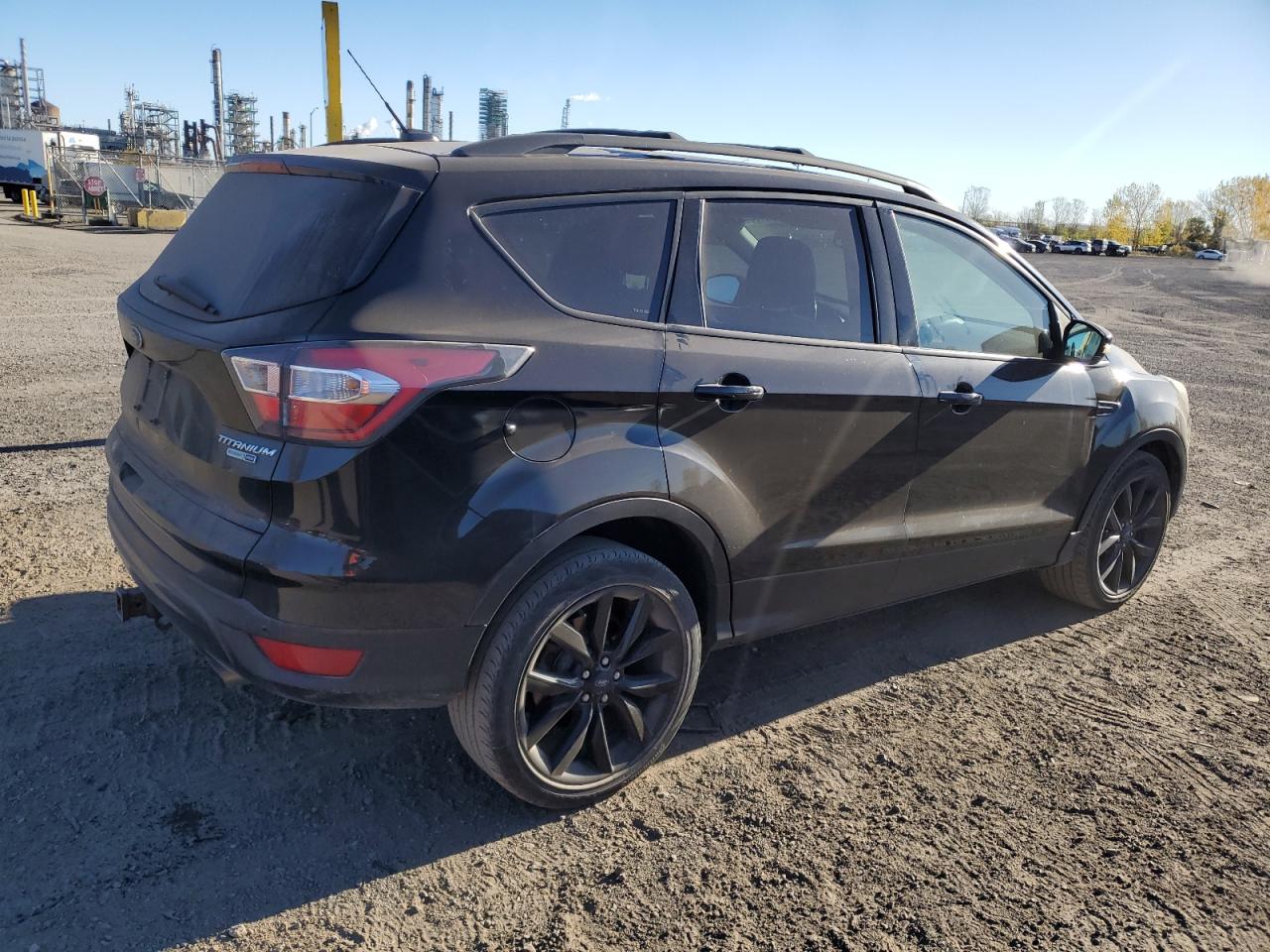 FORD ESCAPE TITANIUM
